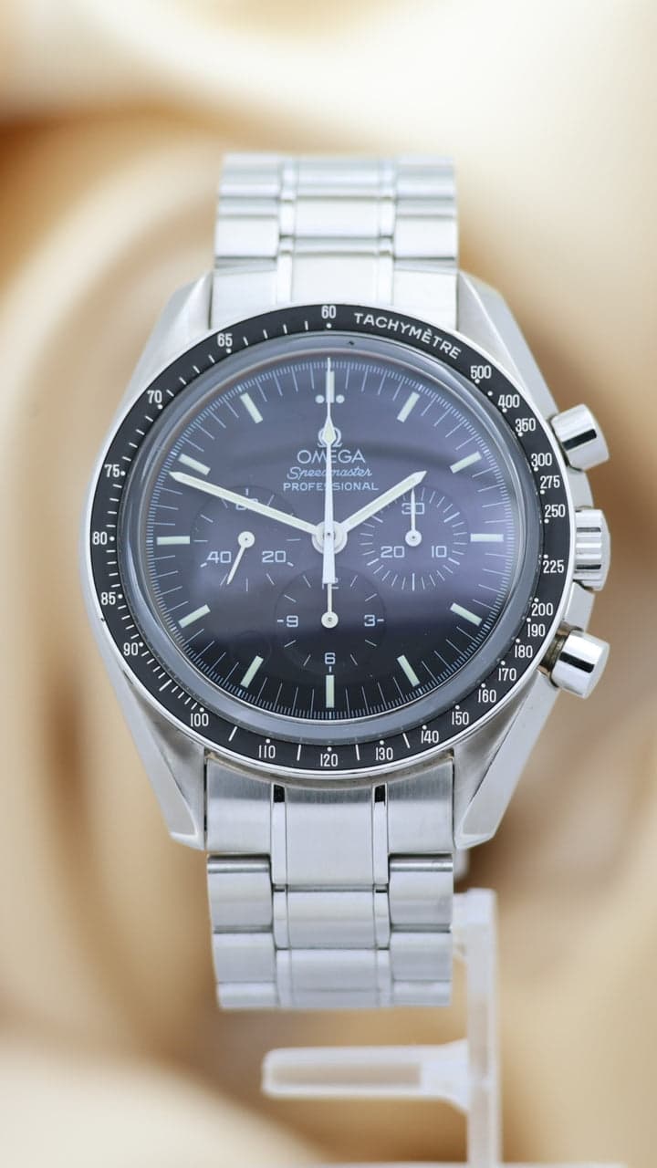 Omega Speedmaster Moonwatch – Ref. 35735000, Sehr gut – Bild 1/9