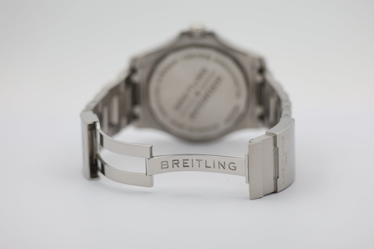 Breitling Avenger GMT – Ref. A32395, Gut – 3/9