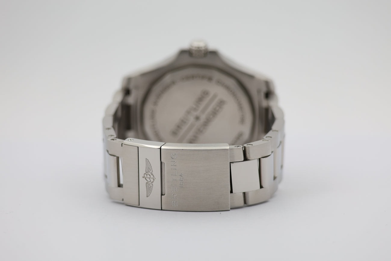 Breitling Avenger GMT – Ref. A32395, Gut – 4/9