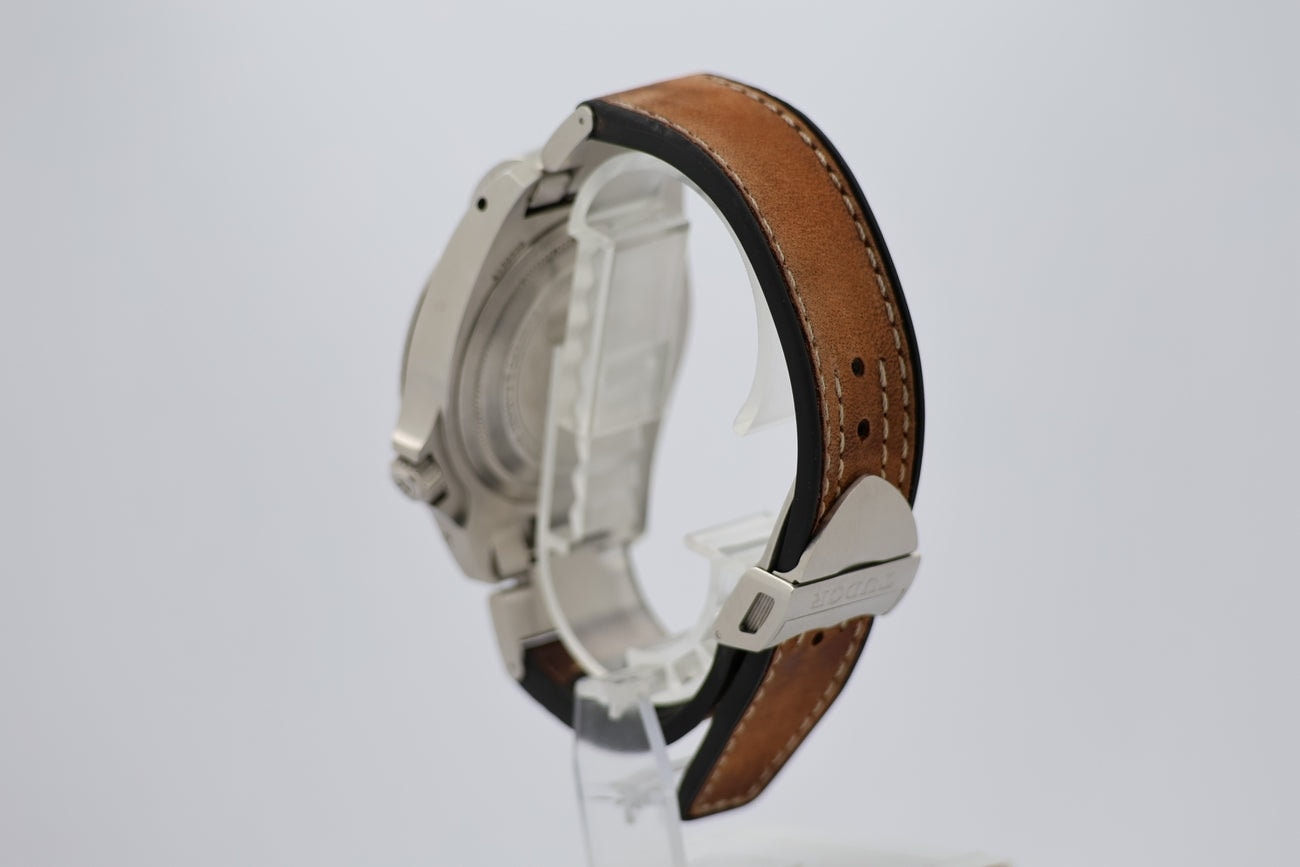 Tudor Black Bay – Ref. 70150, Sehr gut – 10/10
