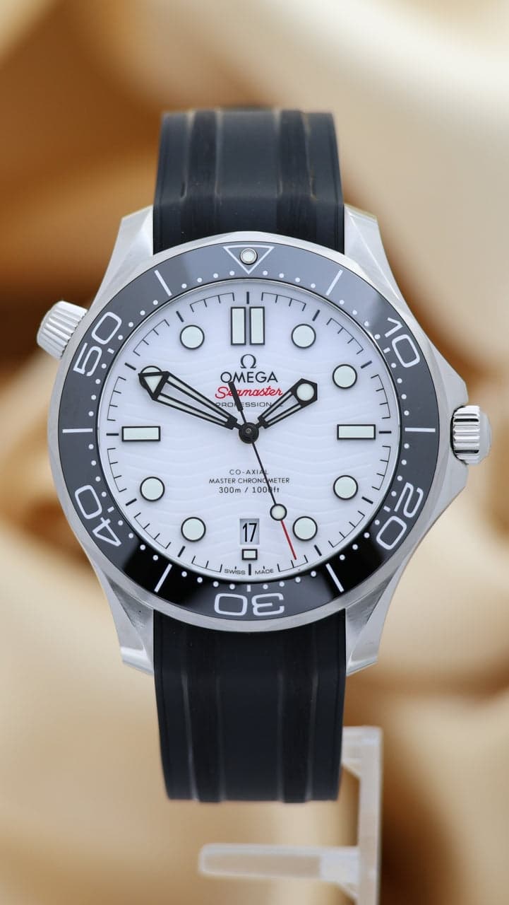 Omega Seamaster Diver 300M – Ref. 21032422004001, New – Image 1/9