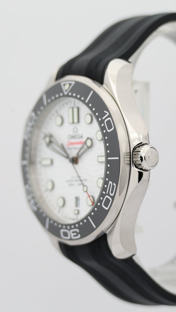Omega Seamaster Diver 300M – Ref. 21032422004001, Neu – 4/9