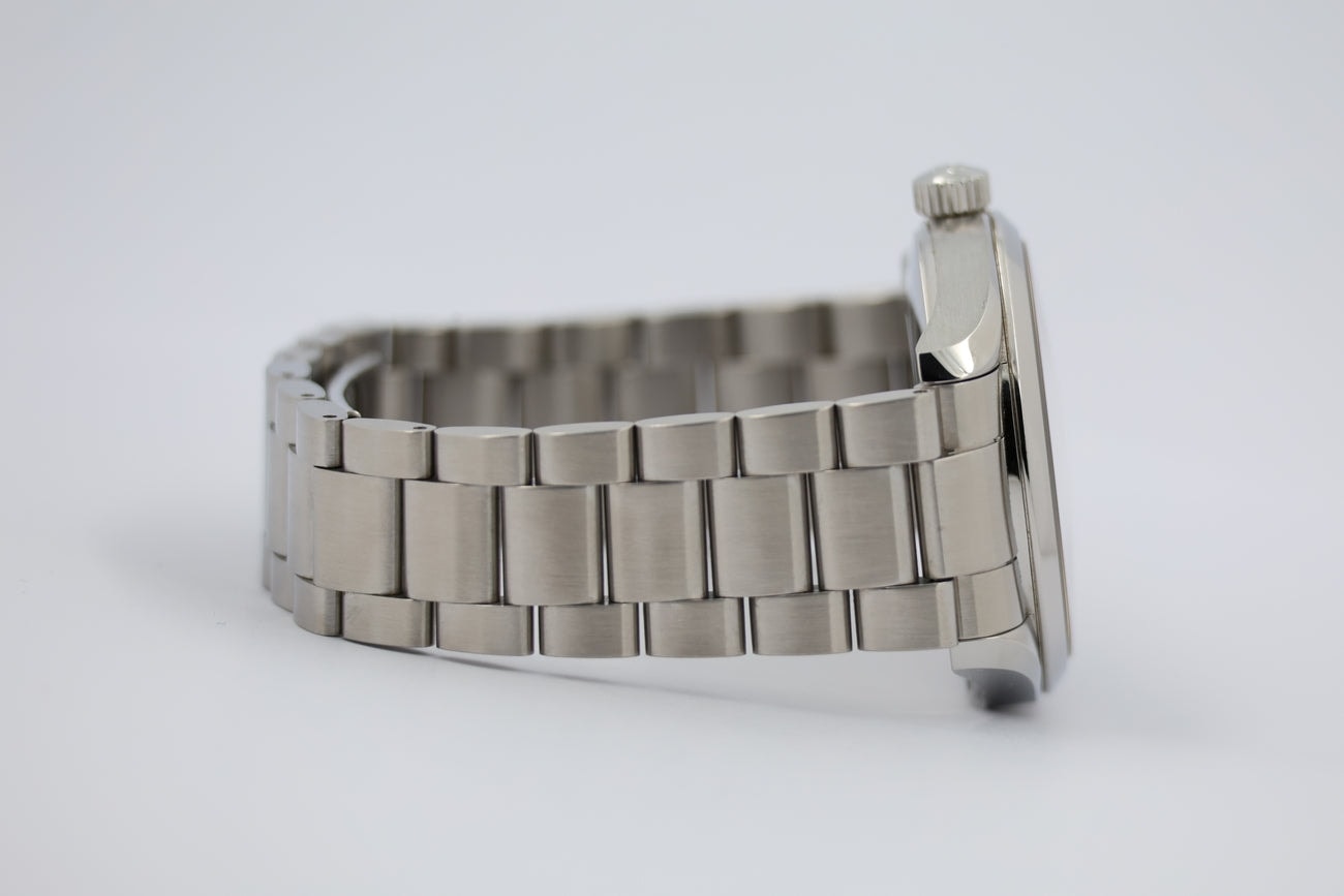 Omega Aqua Terra – Ref. 25175000, very good – 3/8