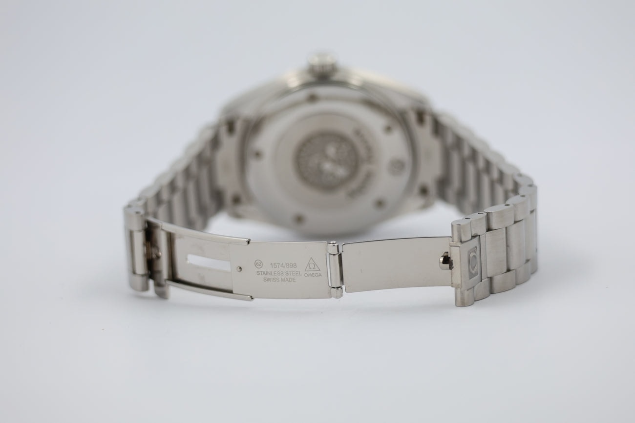 Omega Aqua Terra – Ref. 25175000, very good – 5/8