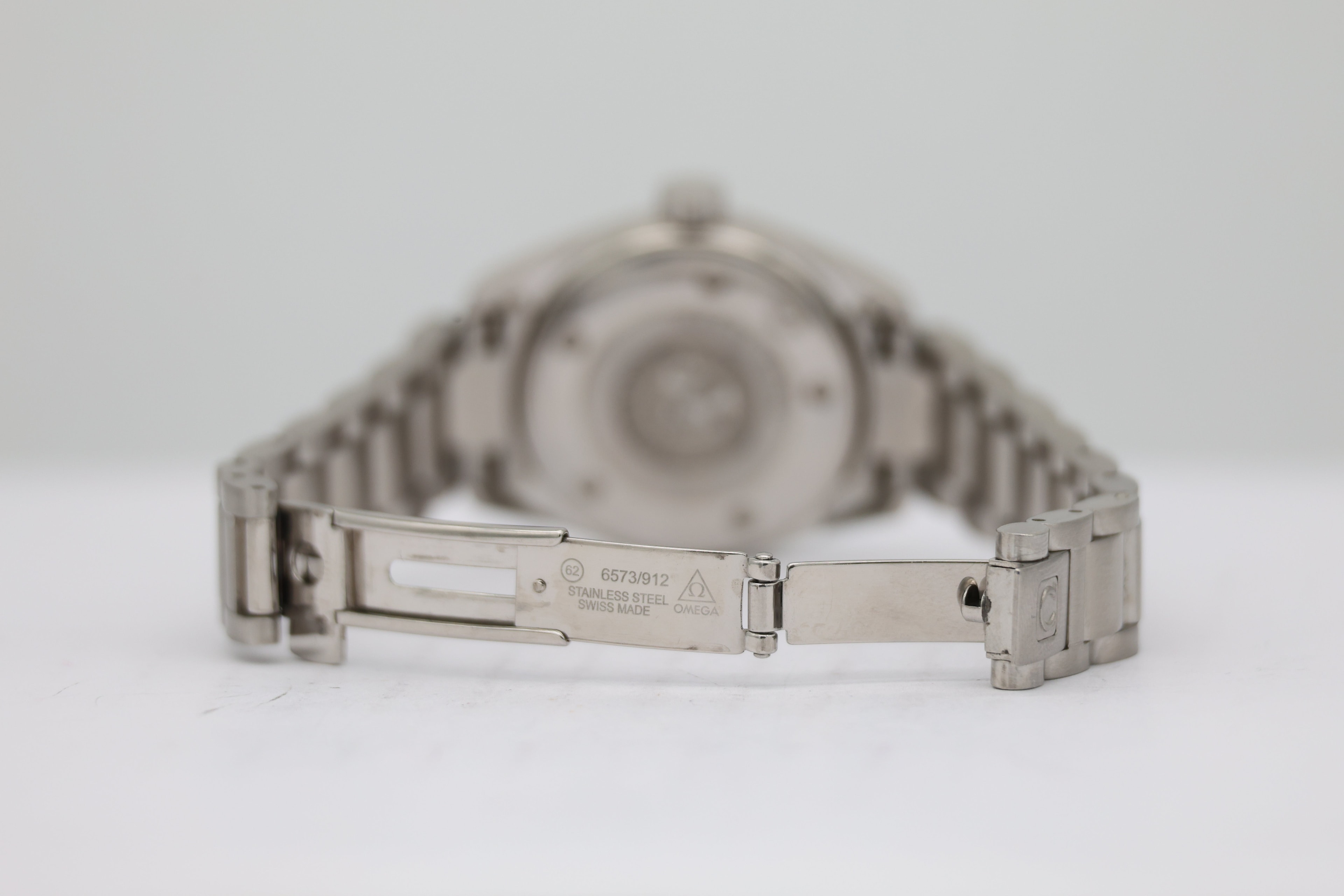 Omega Aqua Terra – Ref. 25775000, very good – 3/9