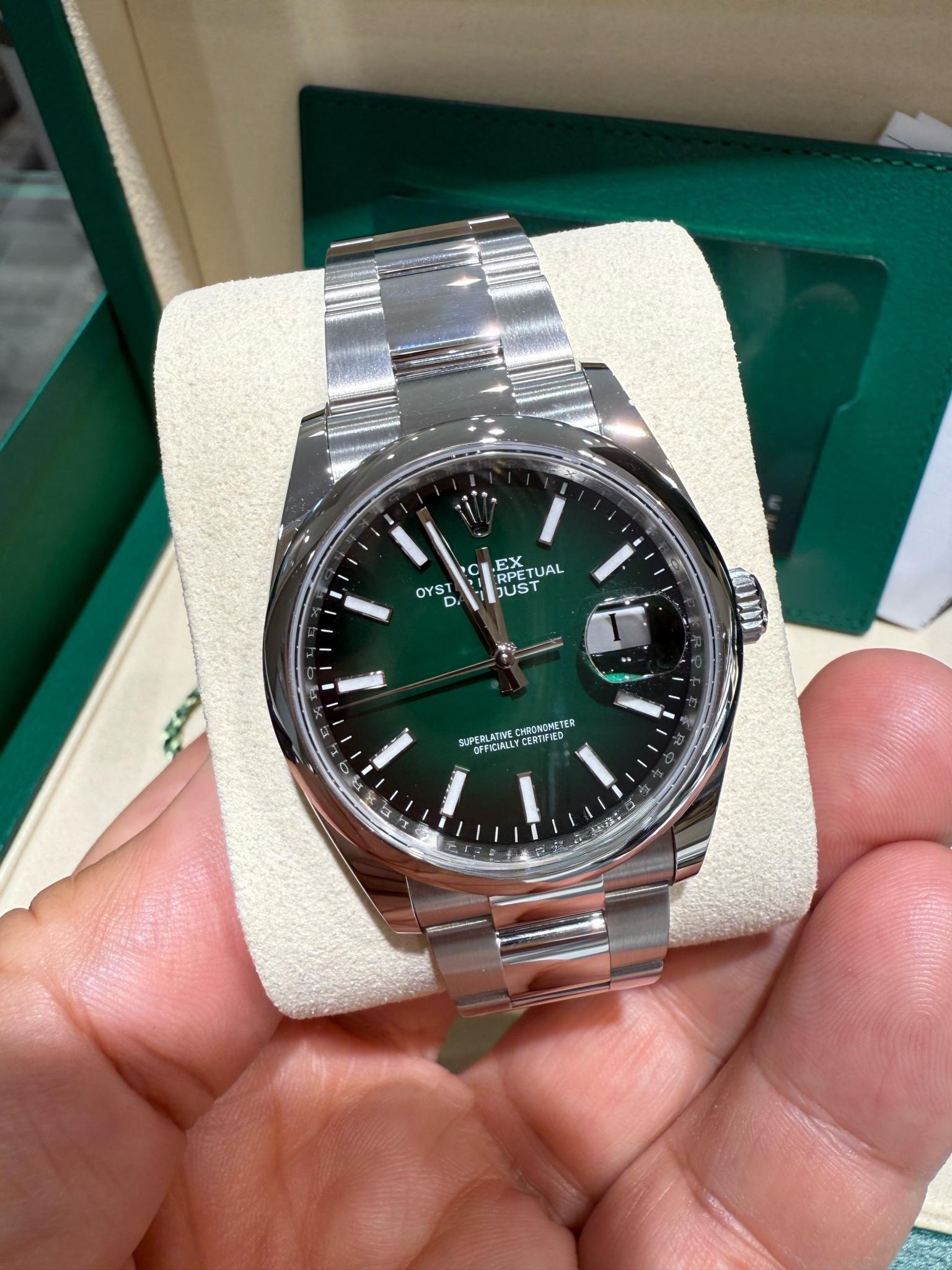 Rolex Datejust 36 – Ref. 126200 LC100, good – 8/11