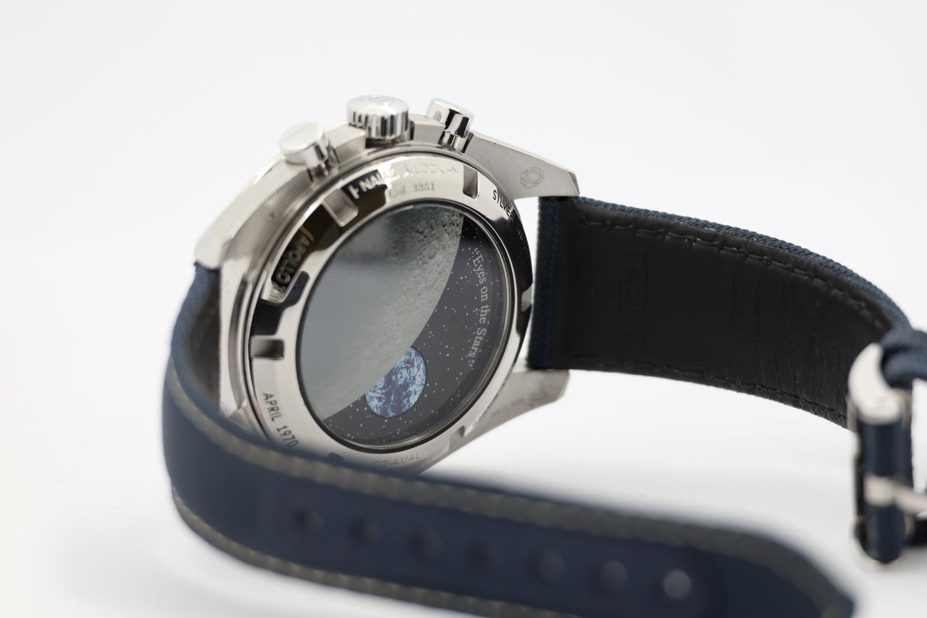 Omega Speedmaster Moonwatch – Ref. 31032425002001, Sehr gut – 8/8