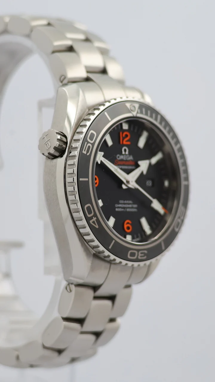 Omega Seamaster Planet Ocean – Ref. 23230382001002, very good – 9/10