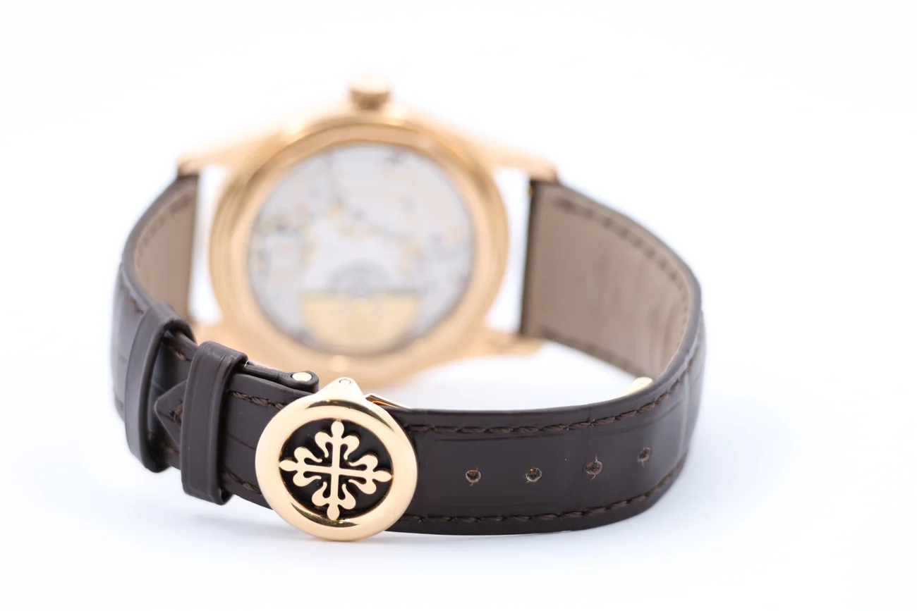 Patek Philippe Calatrava – Ref. 6000R-001, Sehr gut – 8/11