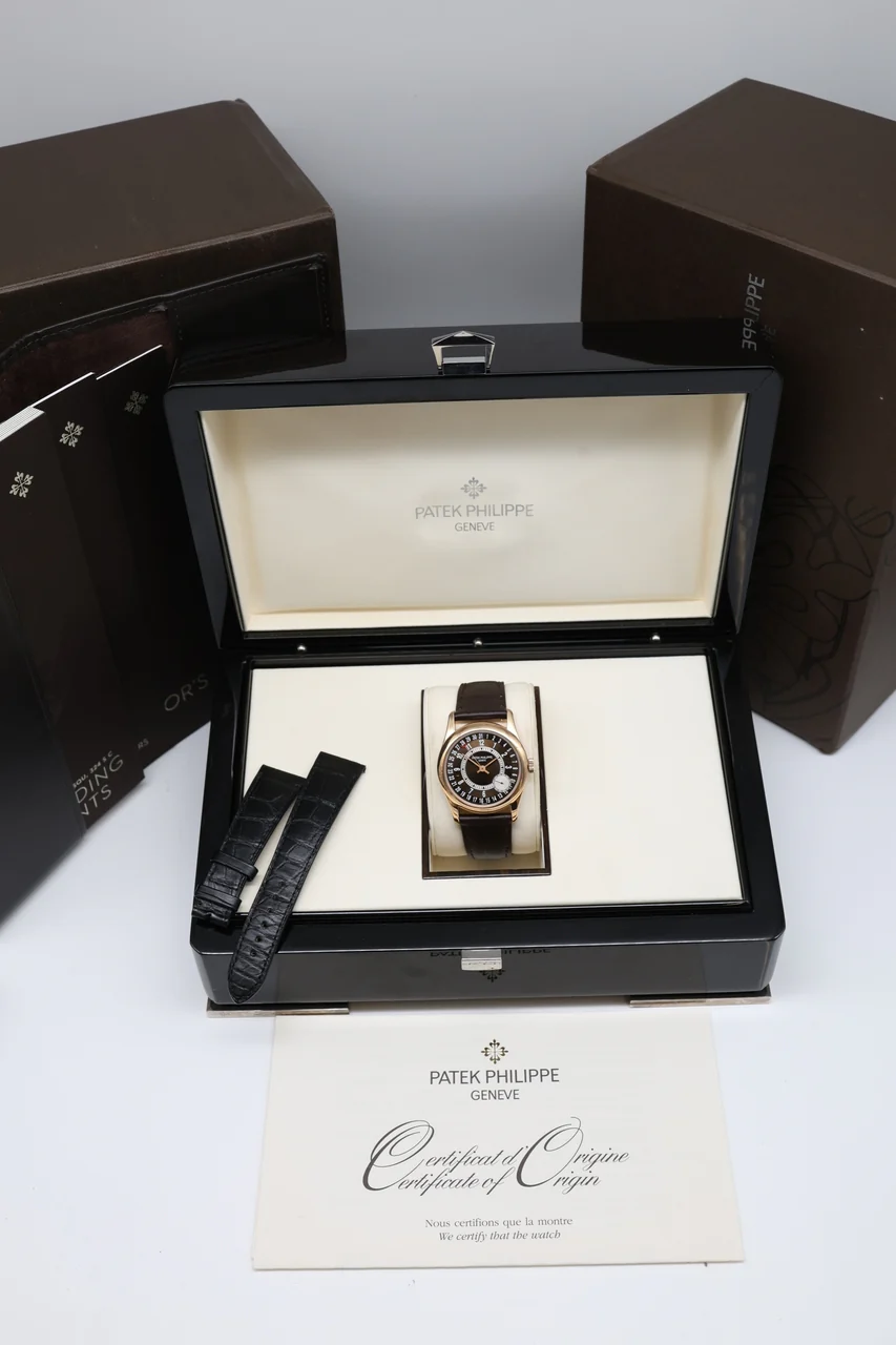 Patek Philippe Calatrava – Ref. 6000R-001, Sehr gut – 11/11