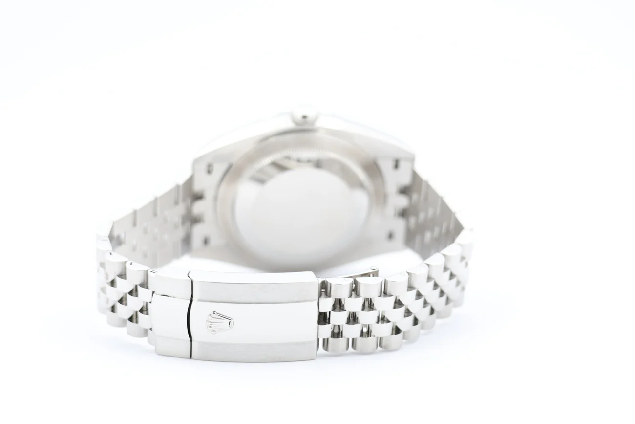 Rolex Datejust – Ref. 126300, Sehr gut – 9/10