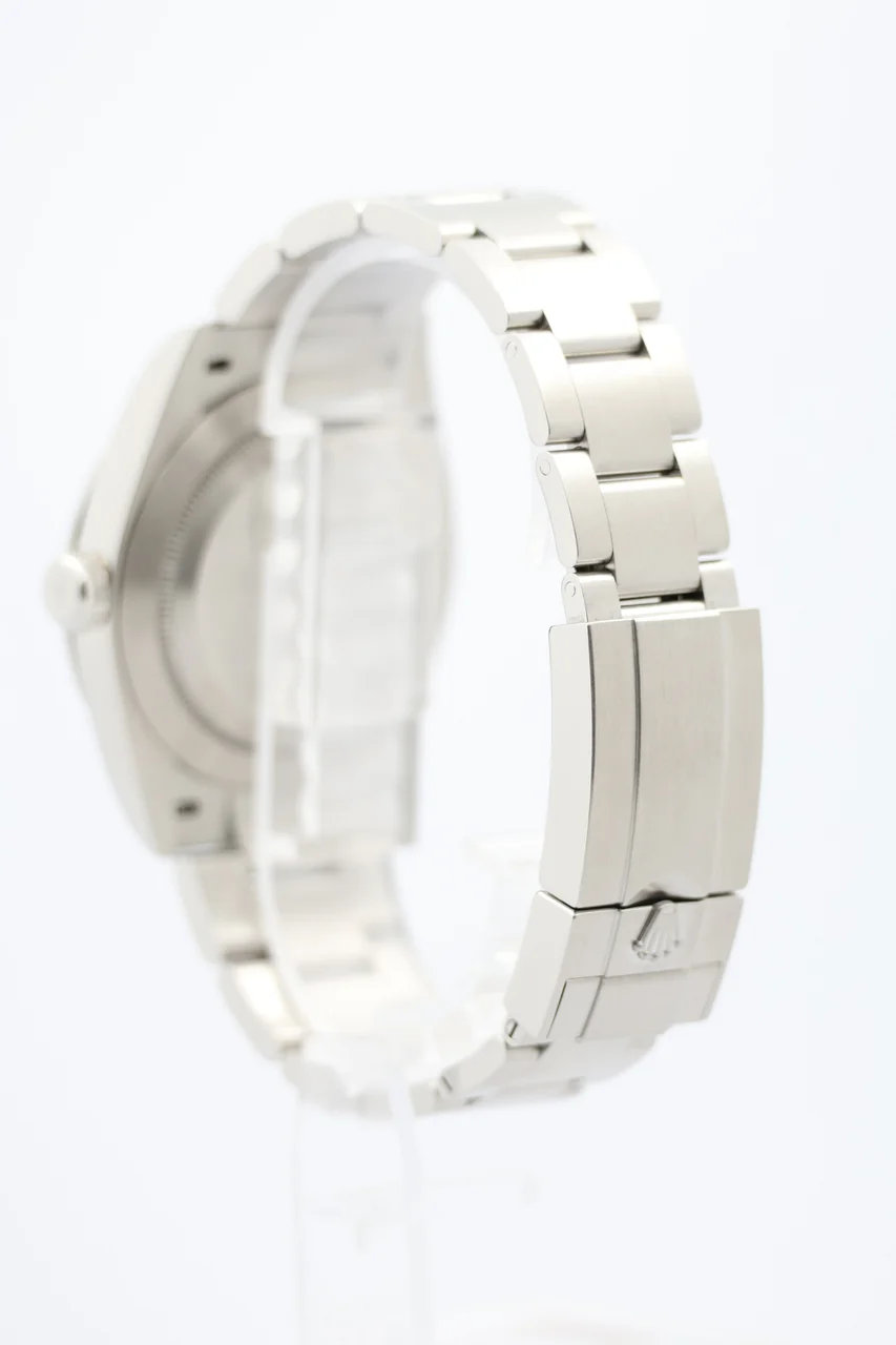Rolex Explorer – Ref. 224270, very good – 2/9