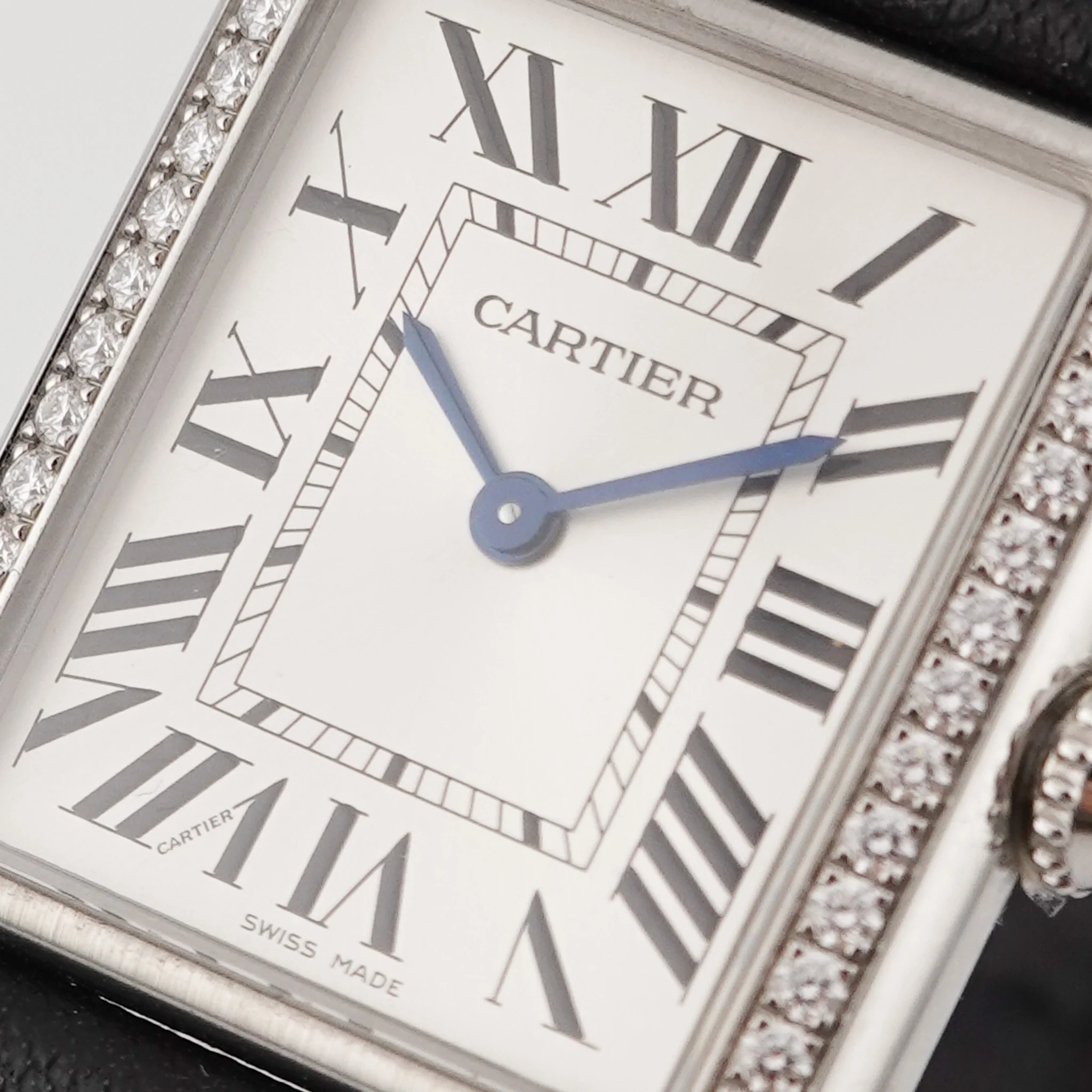 Cartier Tank – Ref. W4T0017, Neu – Bild 2/7