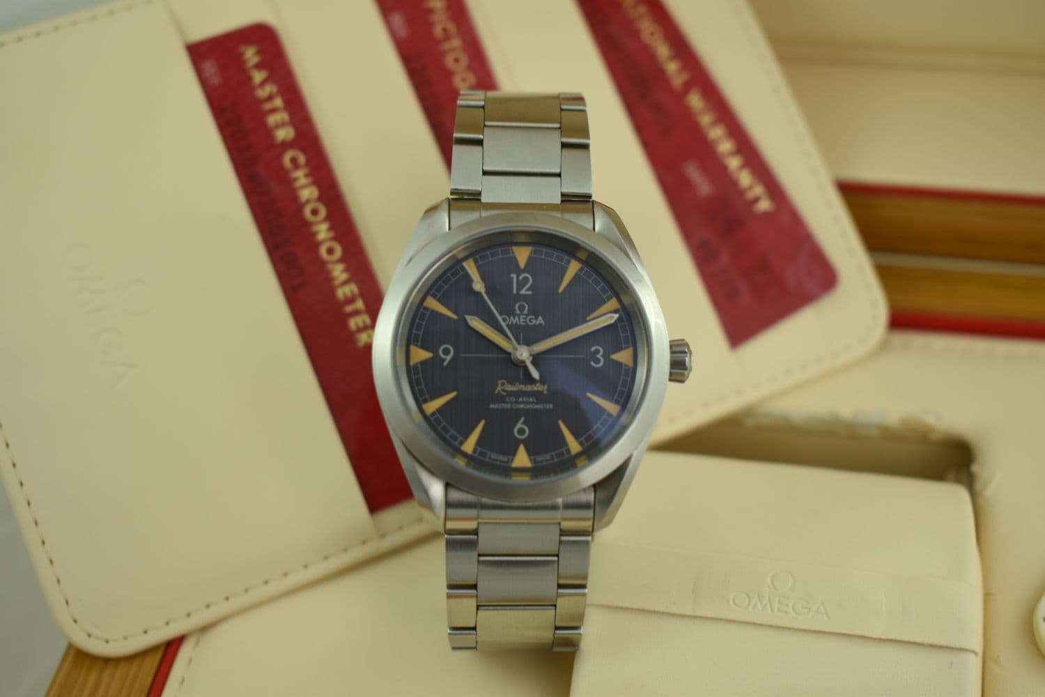 Omega Railmaster – Ref. 220.10.40.20.01.001, very good – Image 1/10