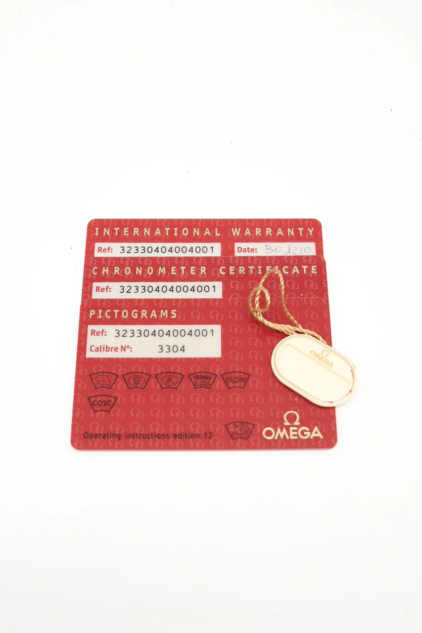 Omega Speedmaster – Ref. 32330404004001, very good – 8/9