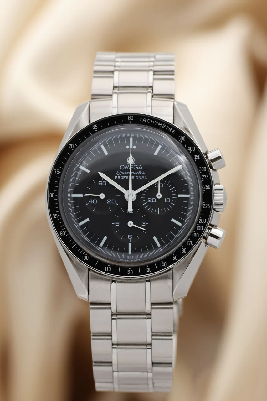 Omega Speedmaster – Ref. 35705000, Sehr gut – 1/9