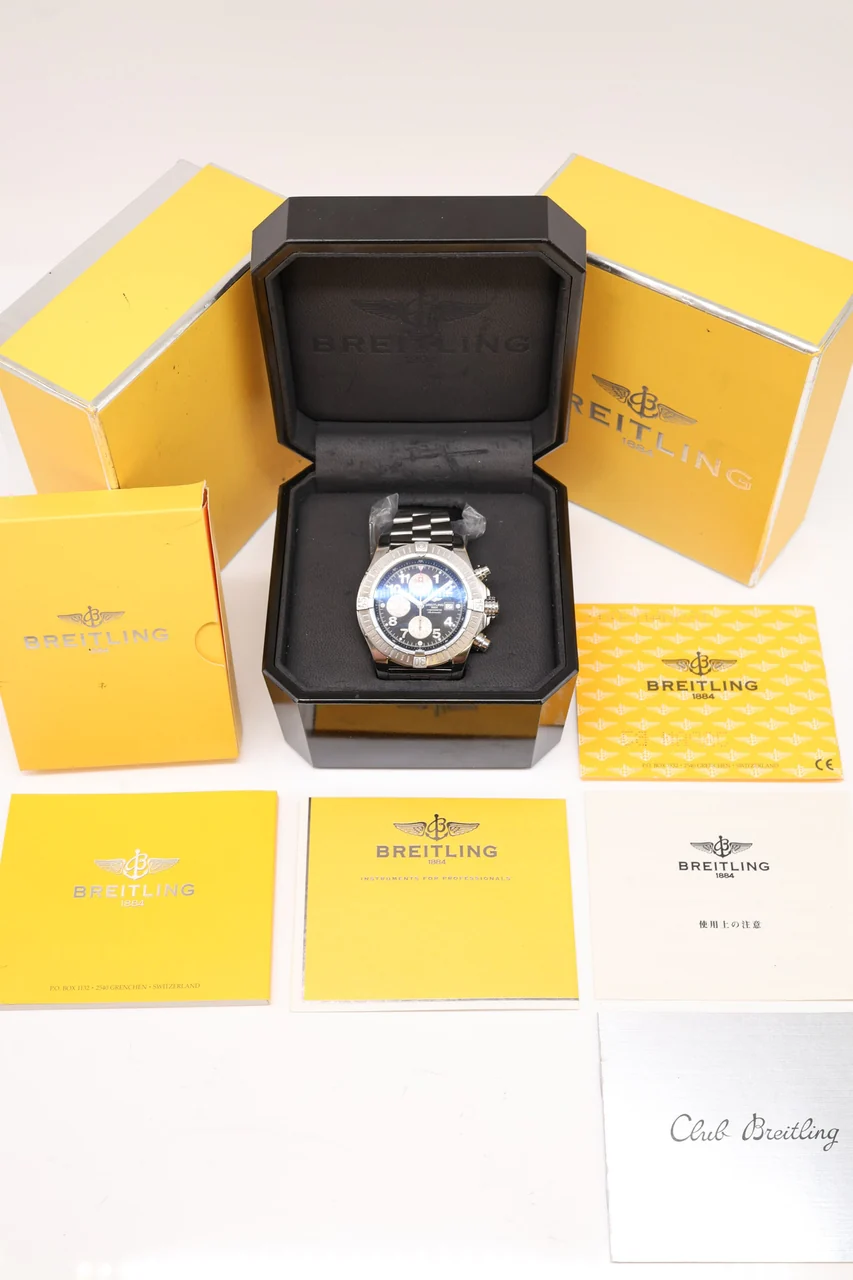 Breitling Avenger – Ref. A13380, very good – 10/10