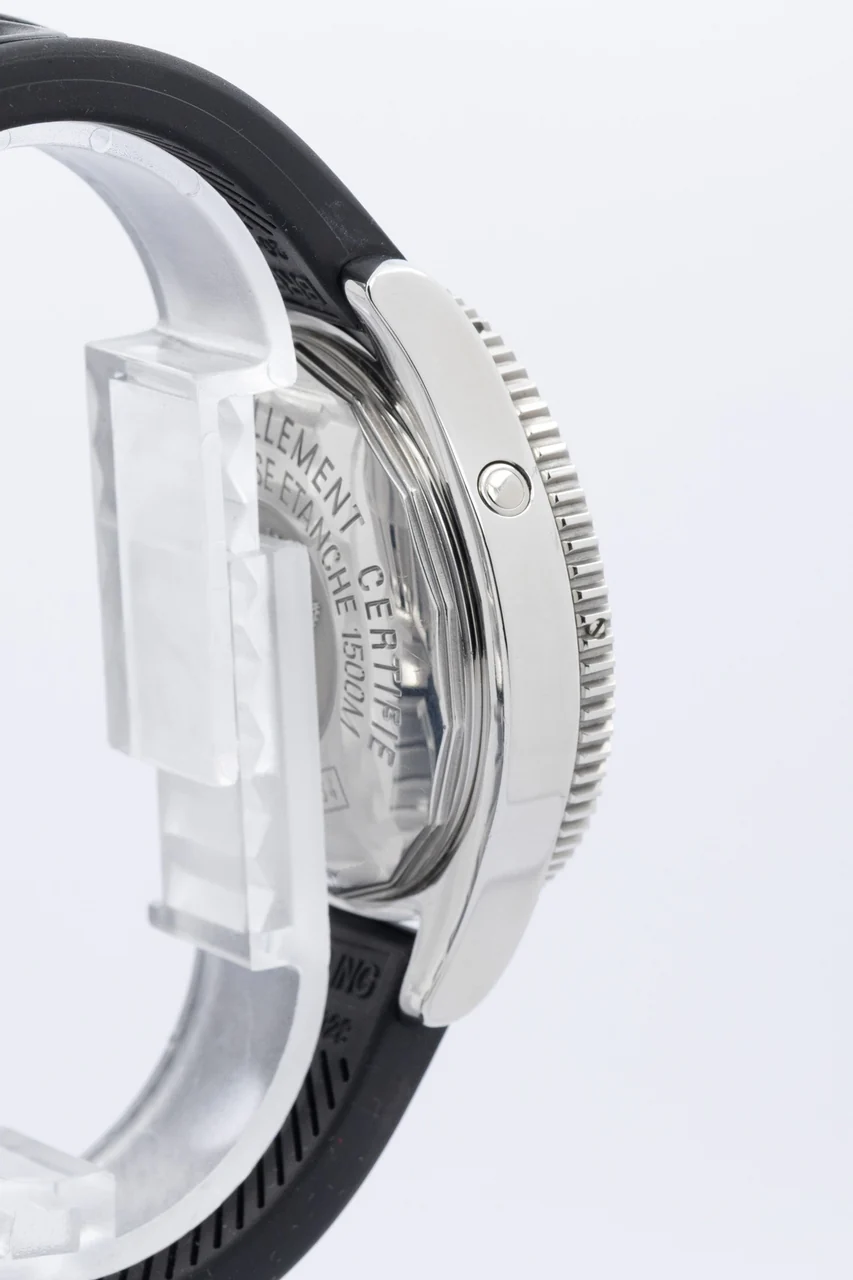 Breitling Superocean – Ref. A1736402, good – 4/10
