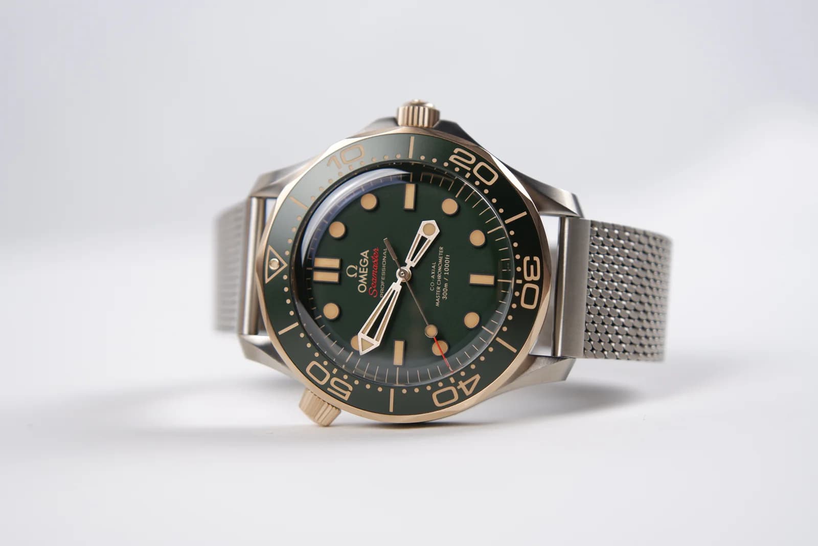 Omega Seamaster – Ref. 210.90.42.20.10.001, like new