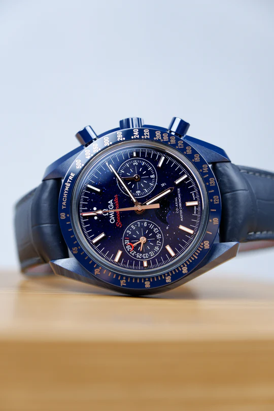 Omega Speedmaster Moonphase – Ref. 304.93.44.52.03.002, Wie neu – 3/3