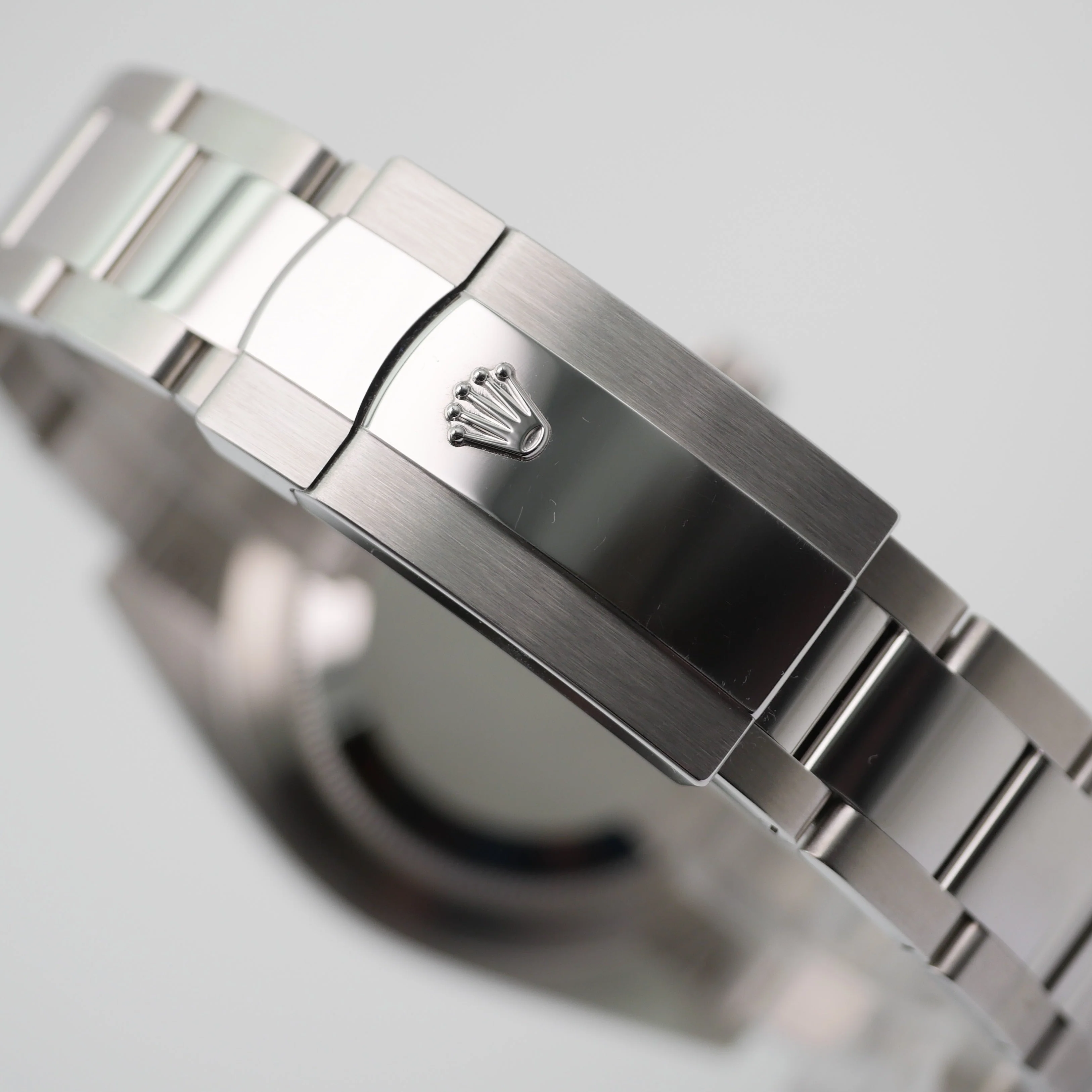 Rolex Datejust 41 – Ref. 126334, Sehr gut – 4/10