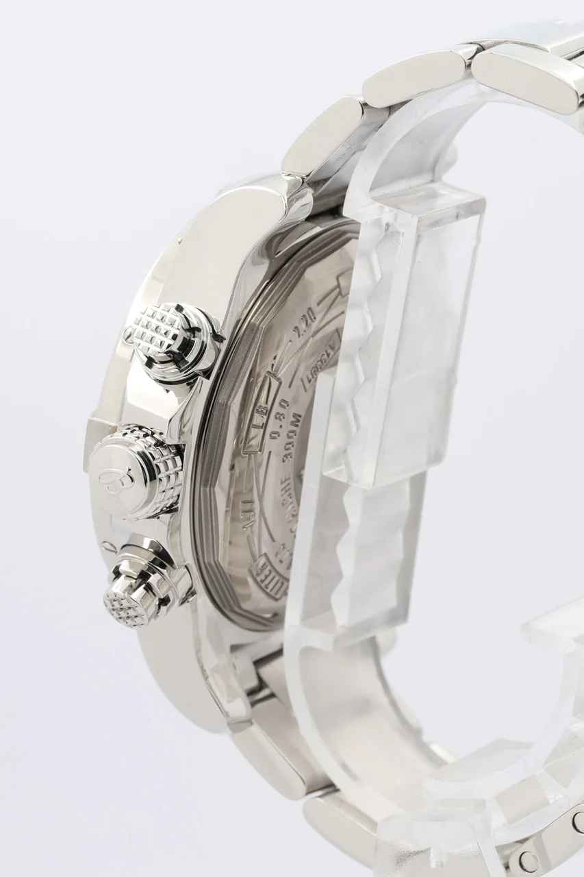 Breitling Avenger – Ref. A13381, Sehr gut – 2/10