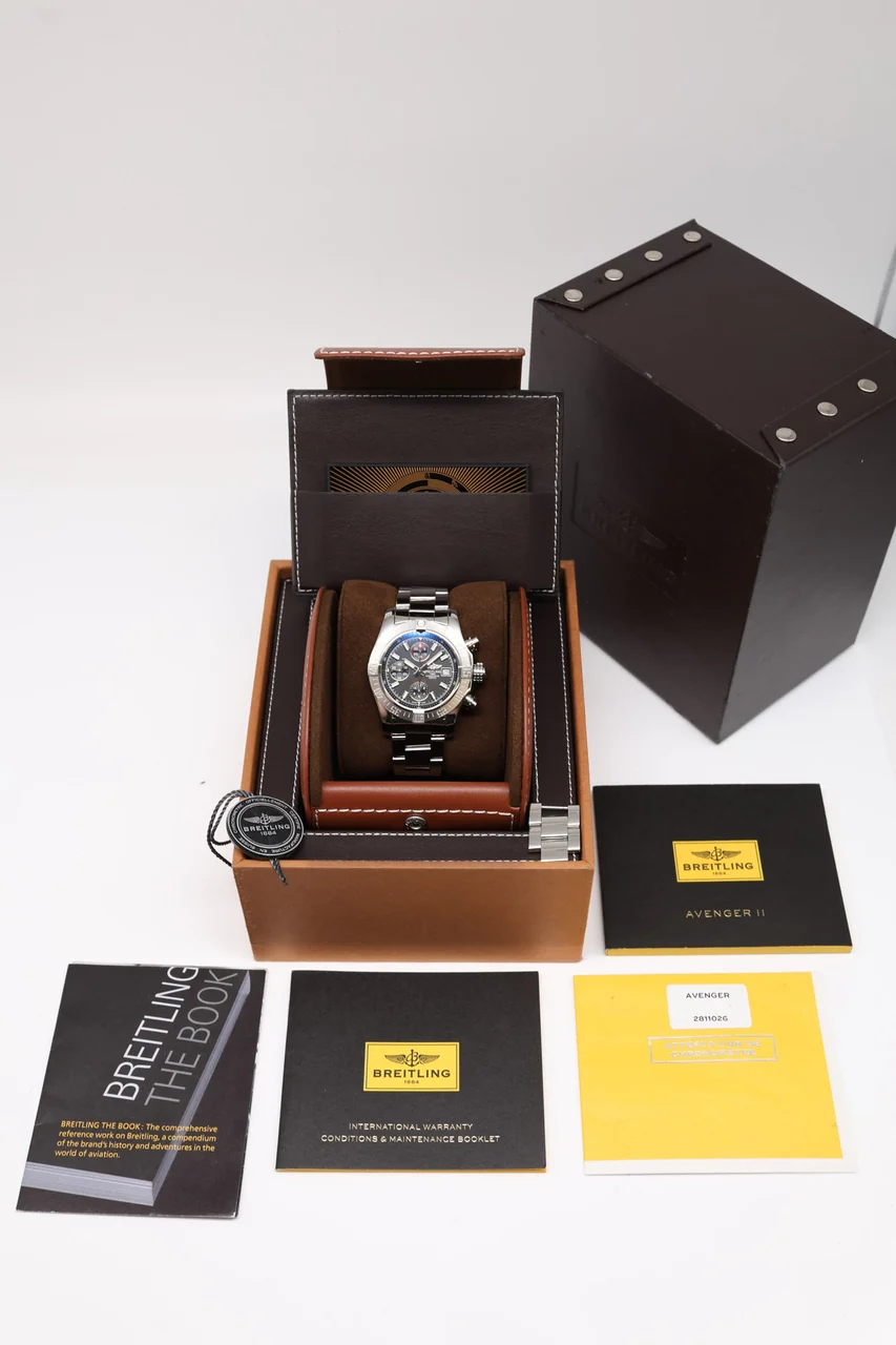 Breitling Avenger – Ref. A13381, Sehr gut – 9/10