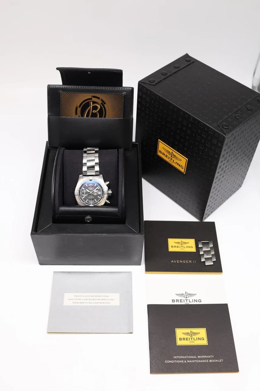 Breitling Avenger – Ref. A13381, very good – Image 2/10