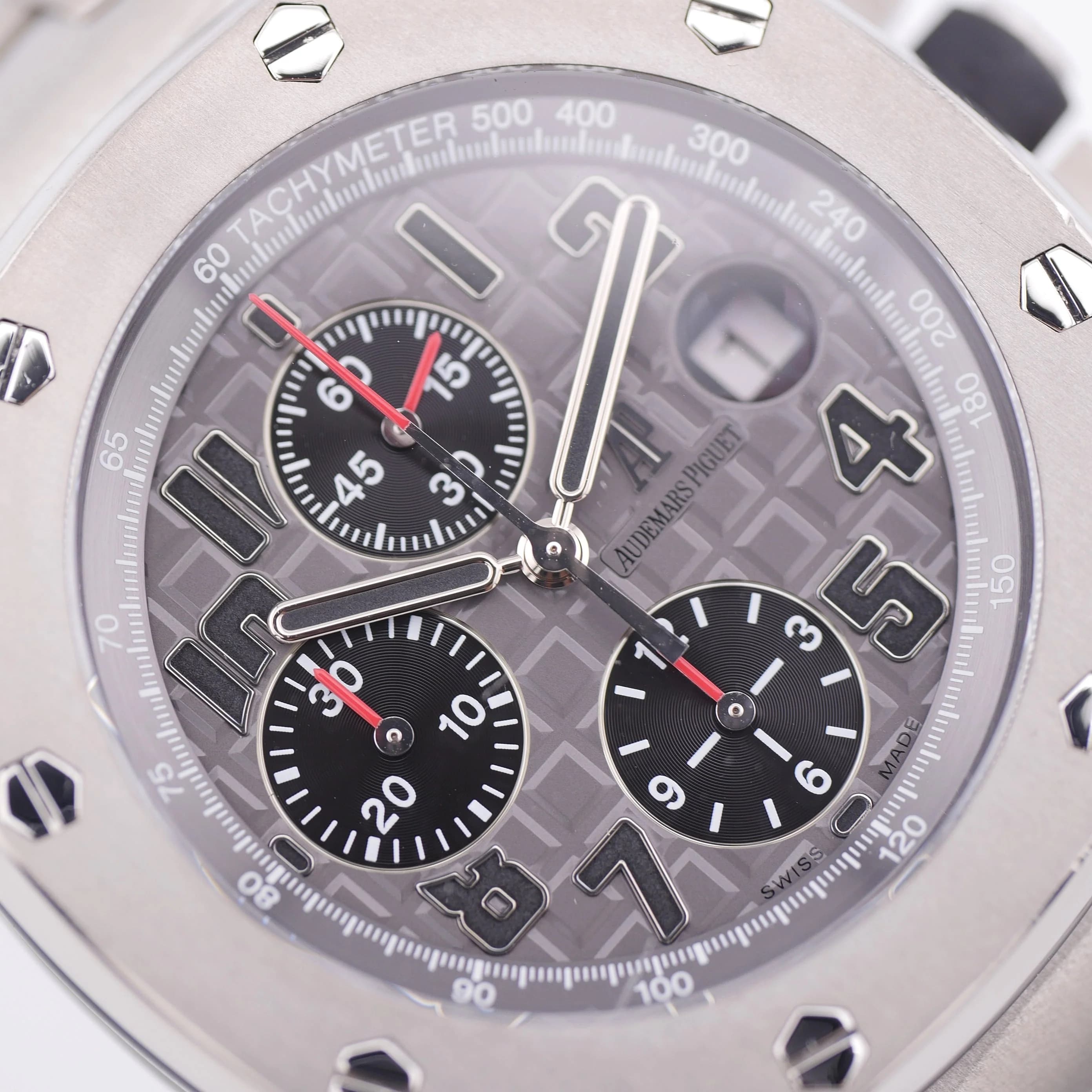 Audemars Piguet Royal Oak Offshore Chronograph – Ref. 26170TI.OO.1000TI.01, Sehr gut – Bild 2/9