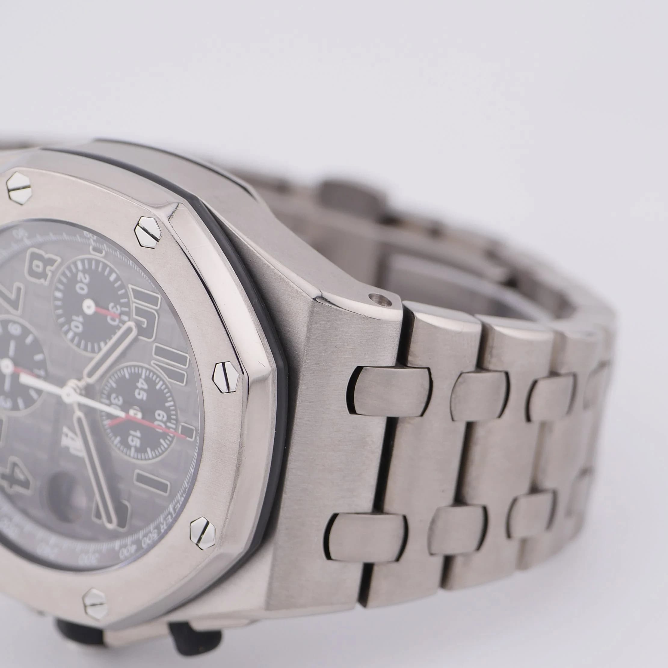 Audemars Piguet Royal Oak Offshore Chronograph – Ref. 26170TI.OO.1000TI.01, Sehr gut – Bild 2/9