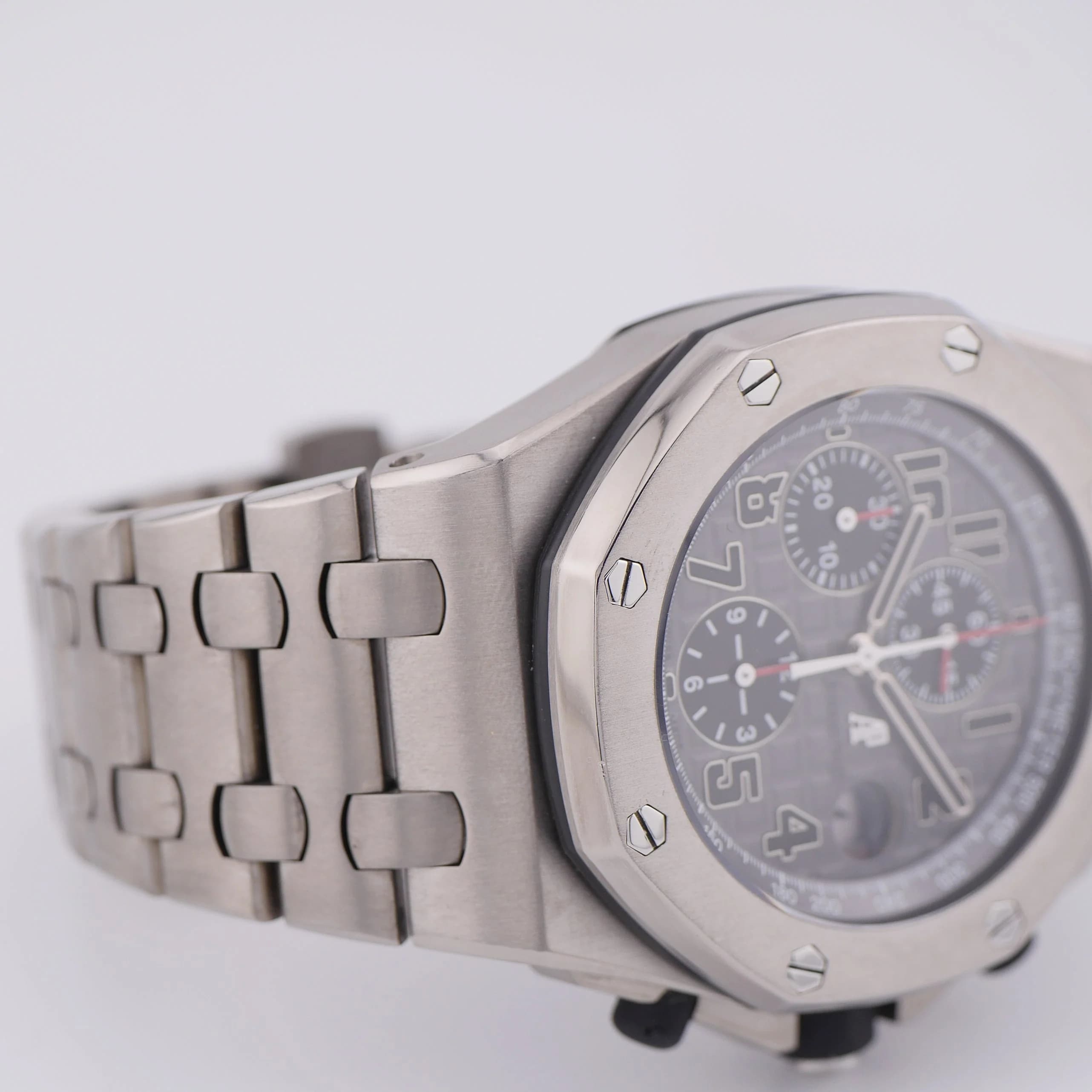 Audemars Piguet Royal Oak Offshore Chronograph – Ref. 26170TI.OO.1000TI.01, very good – Image 2/9