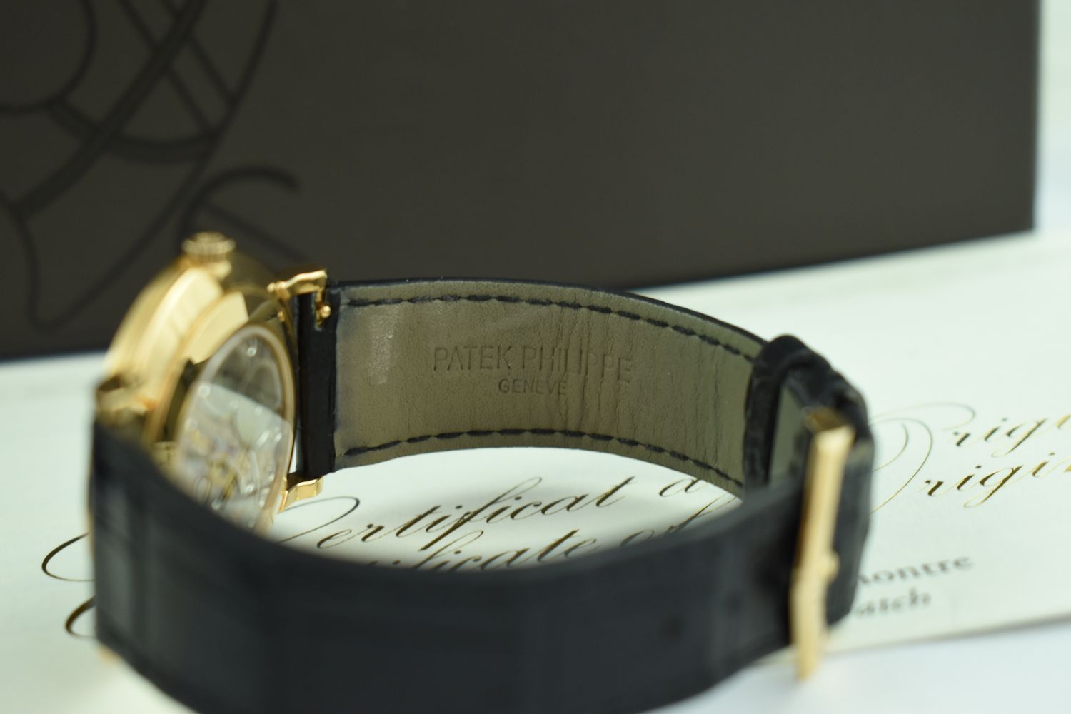 Patek Philippe Calatrava – Ref. 5119R-001, Sehr gut – 11/11