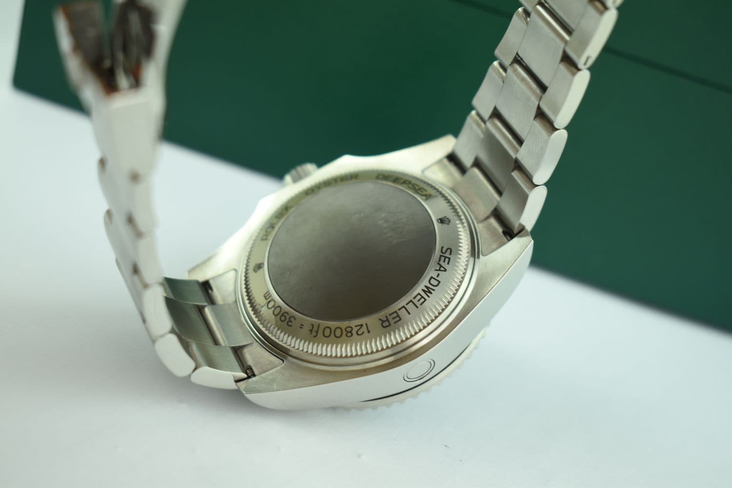 Rolex Sea-Dweller – Ref. 126660, Gut – Bild 2/9