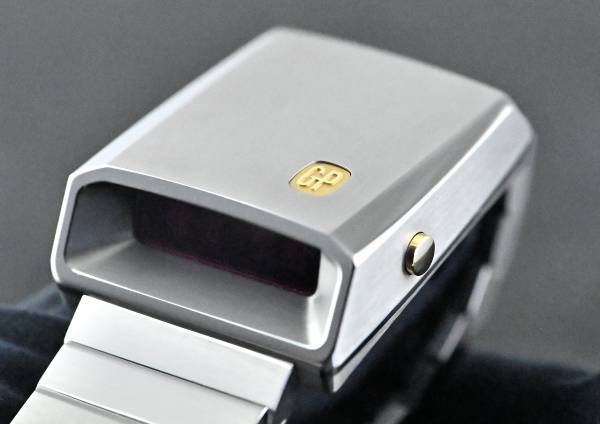 Girard Perregaux Casquette 2.0 – Ref. MEW197, Sehr gut – 1/10