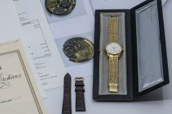 Patek Philippe Calatrava – Ref. 2526, Sehr gut – 3/21
