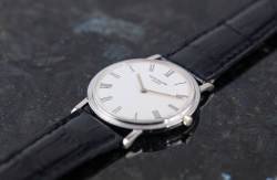 Patek Philippe Calatrava – Ref. 3520/00D, Sehr gut – 7/19