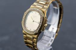 Patek Philippe Nautilus – Ref. 3800/3J, Sehr gut – 7/14