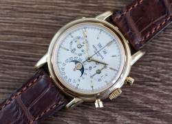 Patek Philippe Chronograph – Ref. 3970EJ, Sehr gut – 11/28