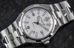 Vacheron Constantin Overseas – Ref. 47040/B01A-9093, Sehr gut – 4/15