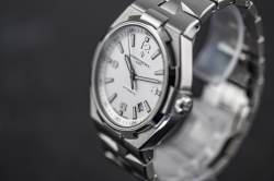 Vacheron Constantin Overseas – Ref. 47040/B01A-9093, Sehr gut – 9/15