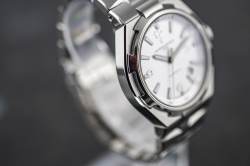 Vacheron Constantin Overseas – Ref. 47040/B01A-9093, Sehr gut – 14/15