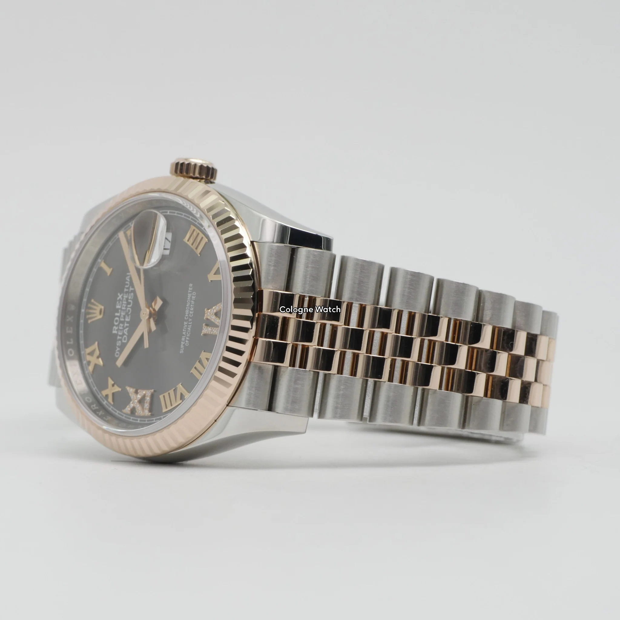 Rolex Datejust – Ref. 126231, very good – 4/10