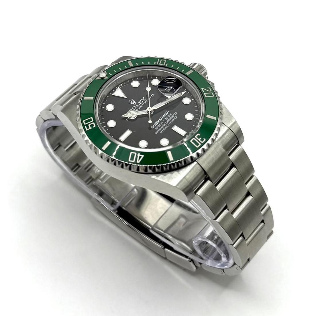 Rolex Submariner – Ref. 126610LV, Sehr gut – 4/5