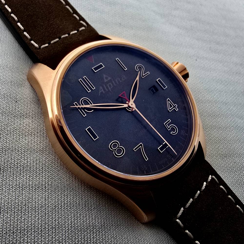 Alpina Startimer Pilot – Ref. AL-525GG4S24, Gut – 13/16