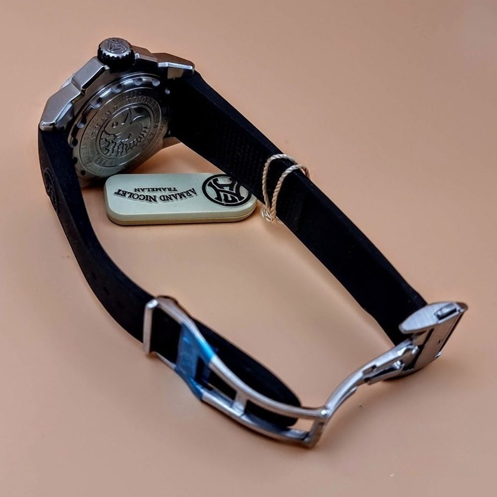 Armand Nicolet JS9-41 GMT – Ref. A487BGN-NR-GG2710N, Gut – 7/16