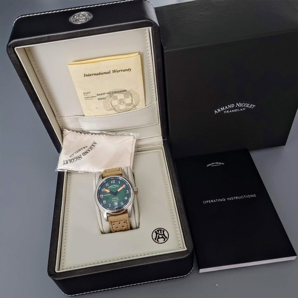 Armand Nicolet MM2 – Ref. A640P-NV-P0640KM8, Gut – 2/16