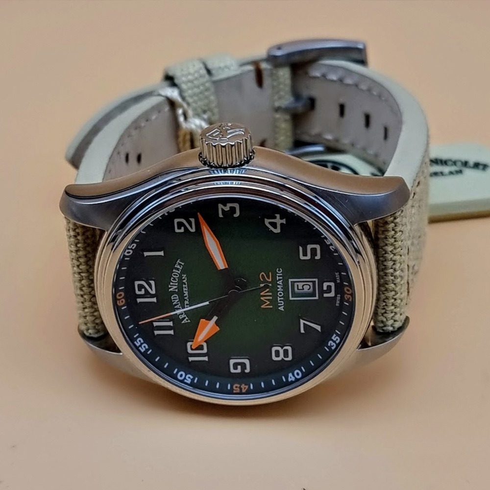 Armand Nicolet MM2 – Ref. A640P-NV-P0640KM8, Gut – 11/16