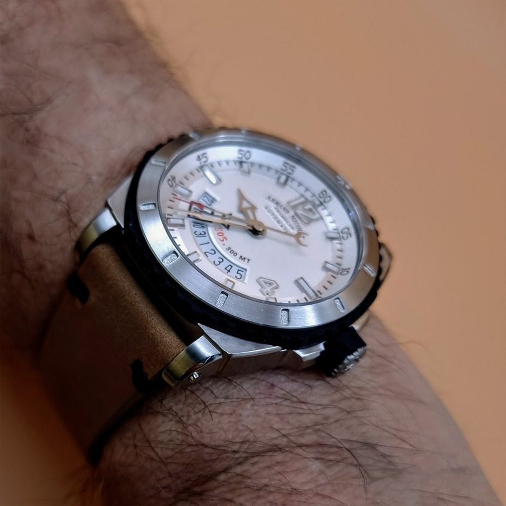 Armand Nicolet S05-3 – Ref. A713BGN-AG-PK4140CA, Gut – 14/16