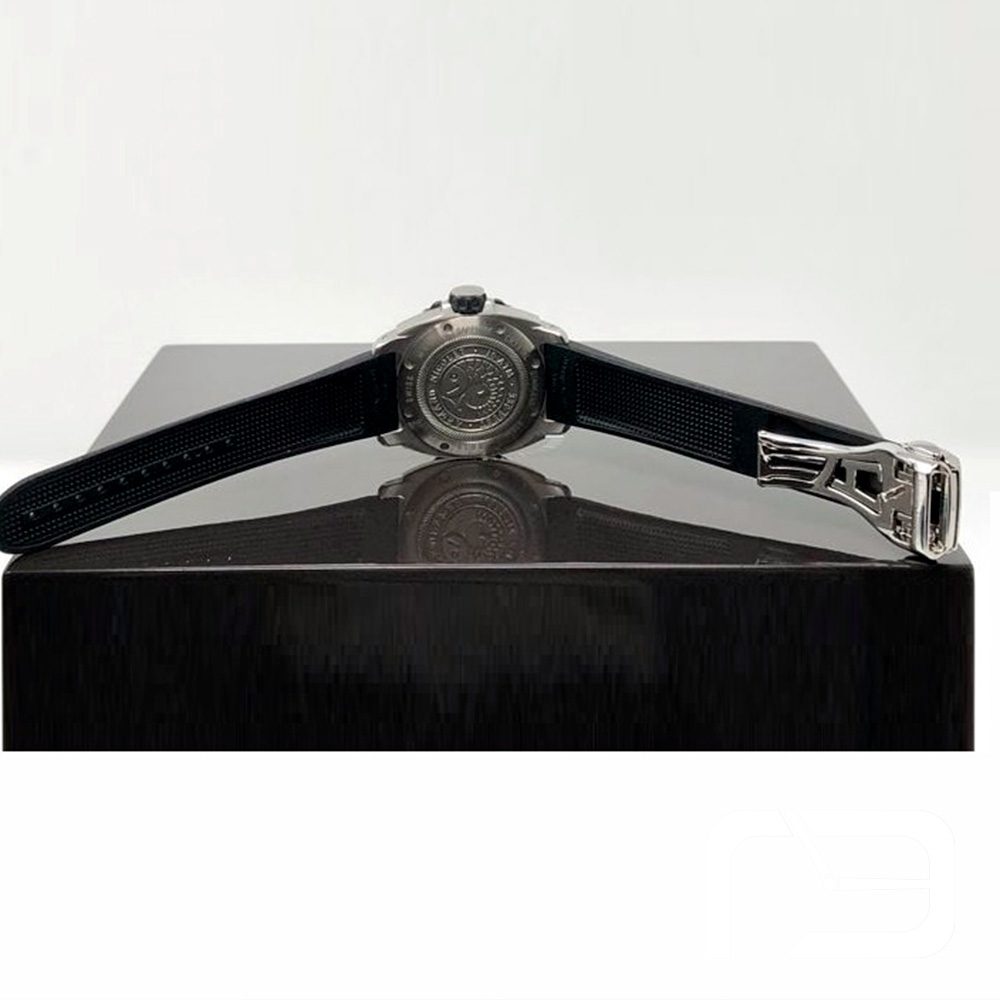Armand Nicolet M02 – Ref. 9615A-GR-G9615N, Gut – 10/13