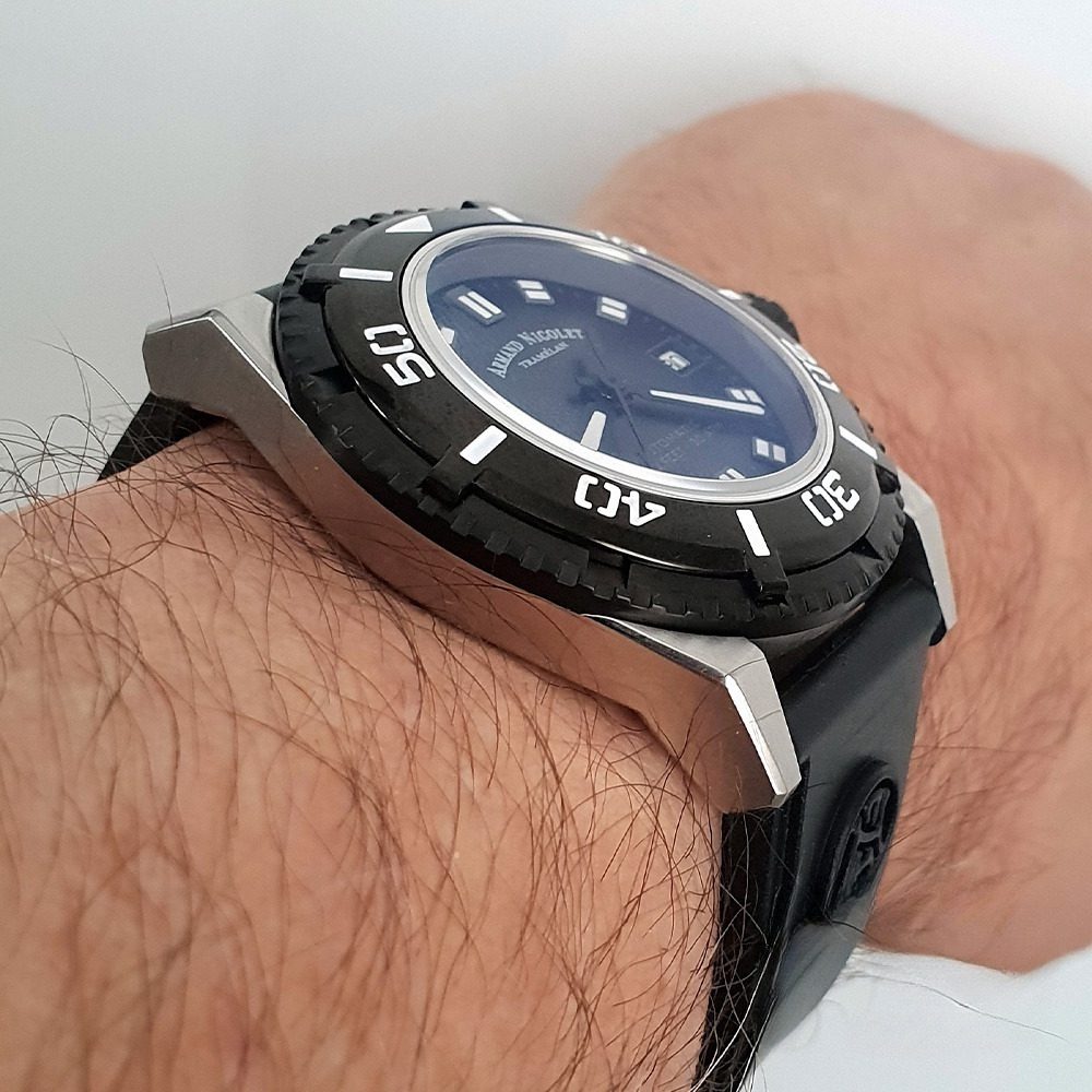 Armand Nicolet M02 – Ref. A460ANN-NR-G9610, Gut – 8/16